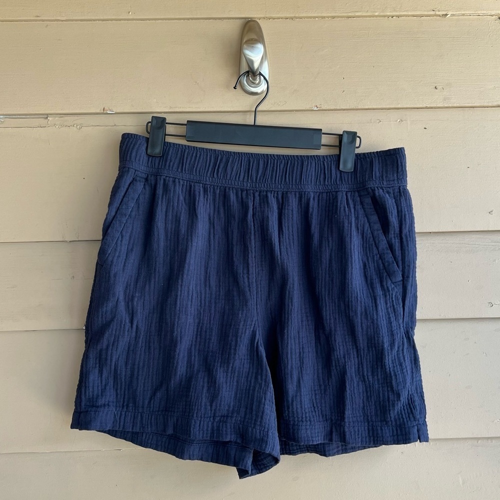 Talbots Navy Blue Textured Pull-On Shorts